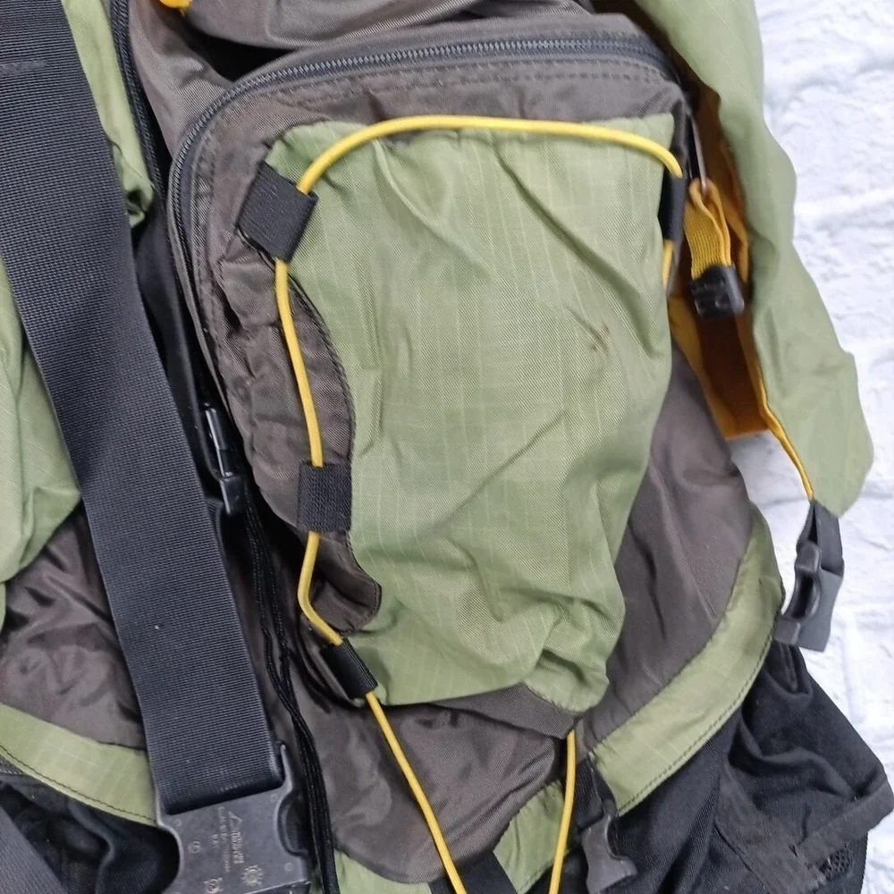 Mountainsmith Circuit Internal Frame Backpack Hiking Backcounty Ski